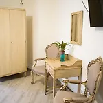 Fleurs 住宿加早餐酒店 3*