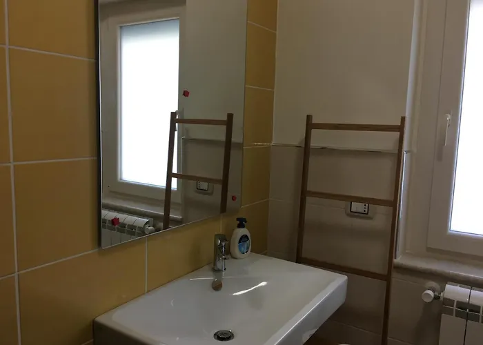 לינה וארוחת בוקר Fleurs 3*