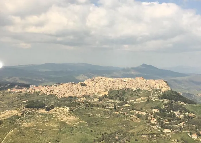 住宿加早餐酒店 Fleurs 3*