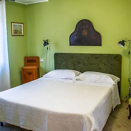Bed & Breakfast Fleurs Enna