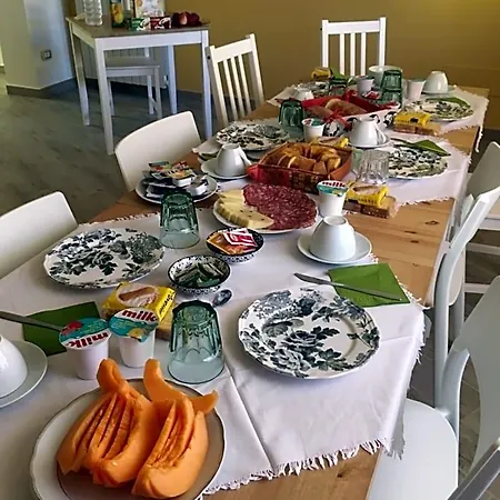 Bed and breakfast Fleurs 3*
