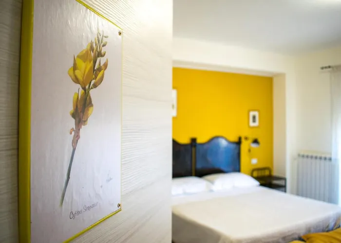 Fleurs Bed & Breakfast 3*