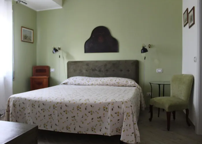 Bed & Breakfast Fleurs 3*